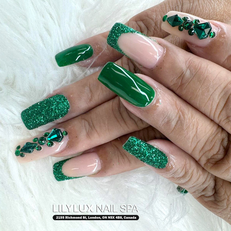 Nail art design at Organic Nails Orleans