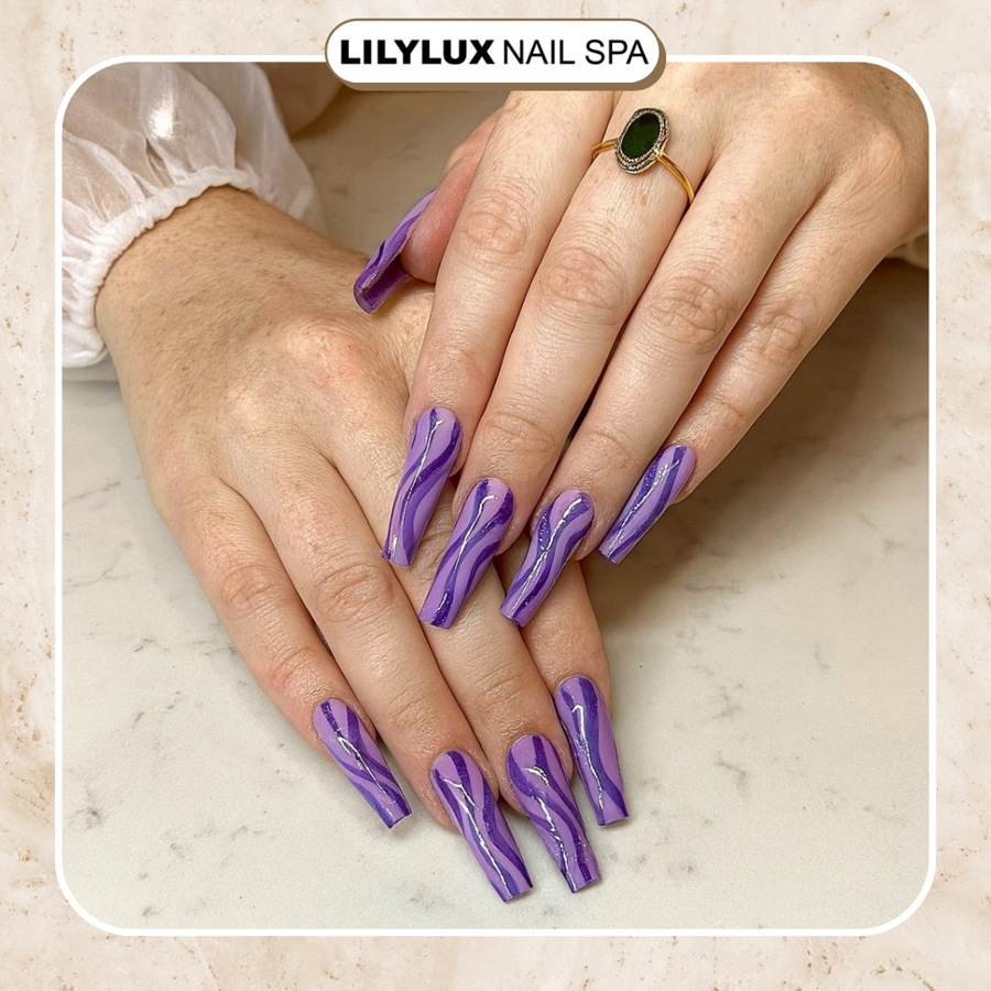 Nail art design at Organic Nails Orleans