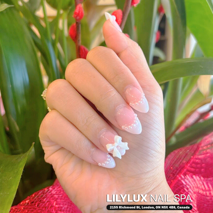 Nail art design at Organic Nails Orleans