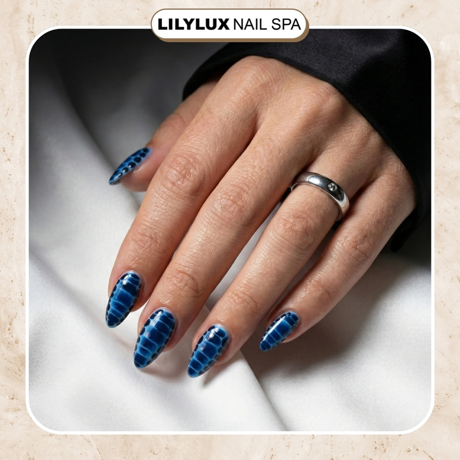 Nail art design at Organic Nails Orleans
