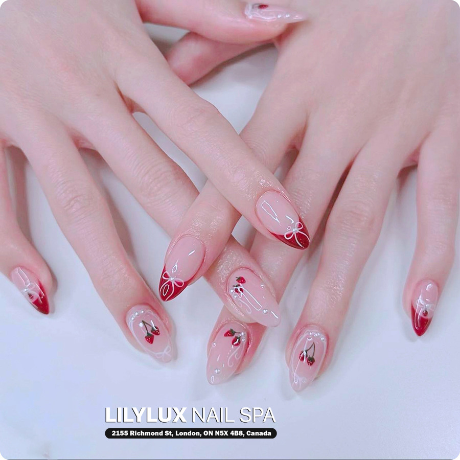 Nail art design at Organic Nails Orleans