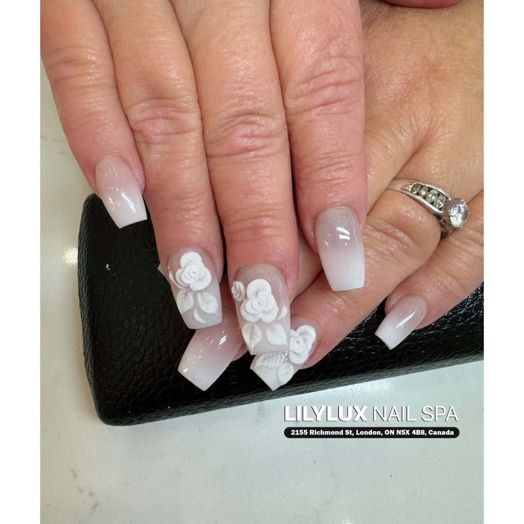 Nail art design at Organic Nails Orleans